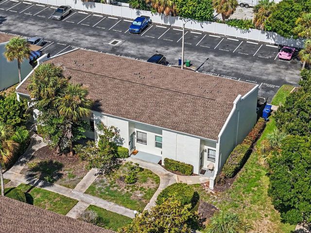 4505 LA CAPRI COURT, Tampa, FL 33611