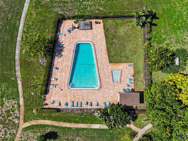 4505 LA CAPRI COURT, Tampa, FL 33611