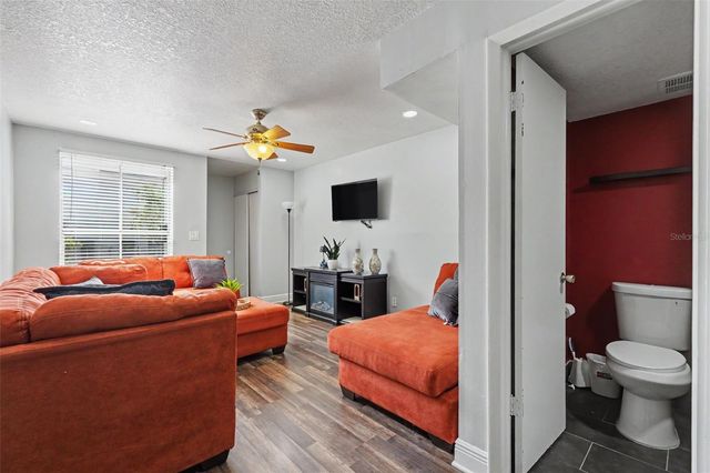 4505 LA CAPRI COURT, Tampa, FL 33611