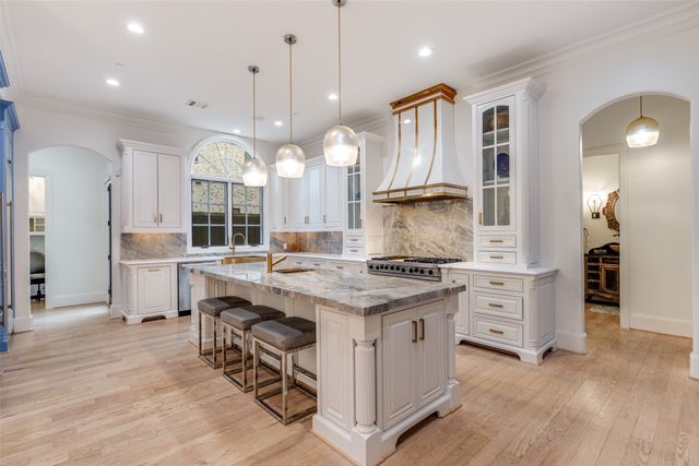 6430 Stefani Drive, Dallas, TX 75225