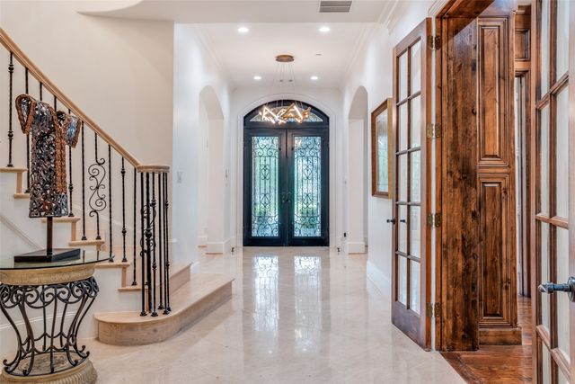 6430 Stefani Drive, Dallas, TX 75225