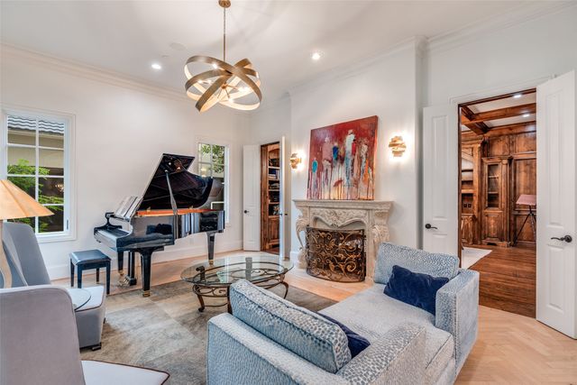6430 Stefani Drive, Dallas, TX 75225