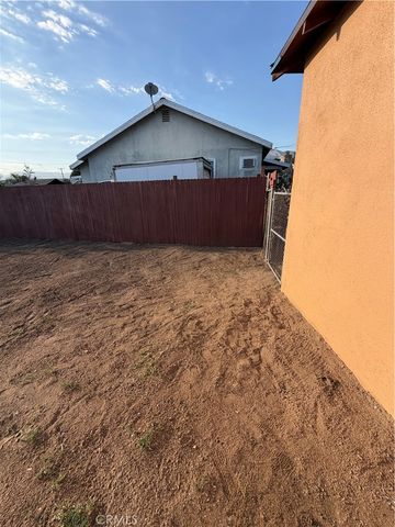 7248 Kensington Court, Highland, CA 92346