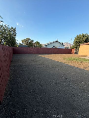 7248 Kensington Court, Highland, CA 92346