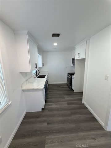 7248 Kensington Court, Highland, CA 92346