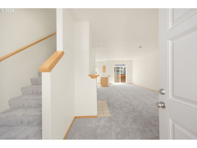 17369 Sw SARAH ELLEN Ct, Beaverton, OR 97078