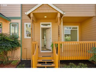 17369 Sw SARAH ELLEN Ct, Beaverton, OR 97078