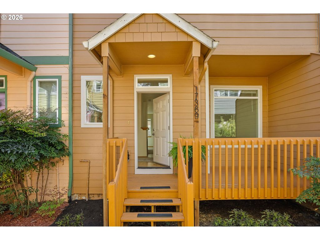 17369 Sw SARAH ELLEN Ct, Beaverton, OR 97078