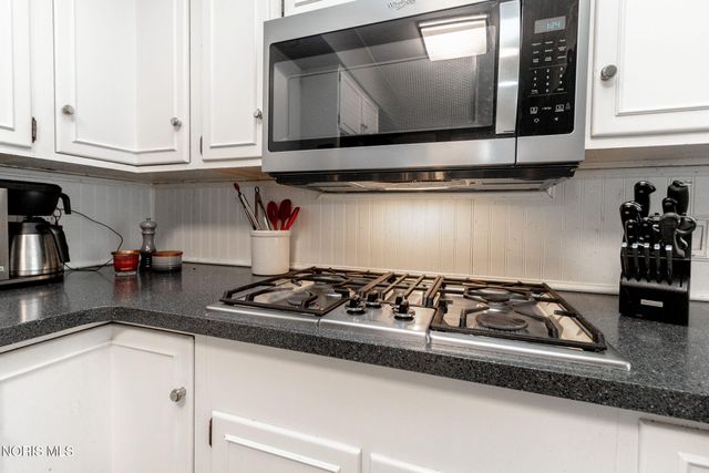 4735 Springbrook Drive, Toledo, OH 43615
