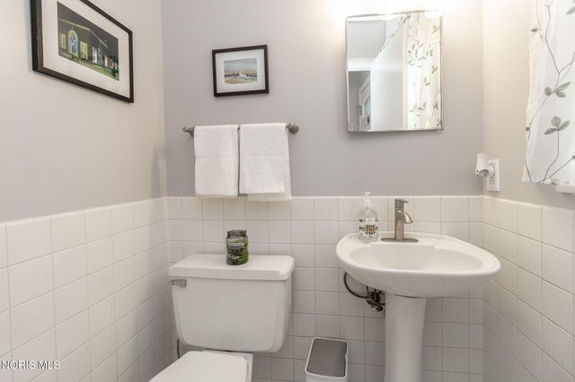 4735 Springbrook Drive, Toledo, OH 43615