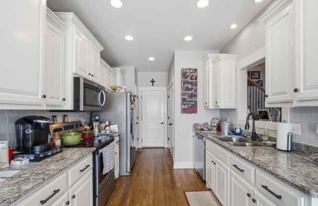 174 Fieldstone Ln, Springfield, TN 37172
