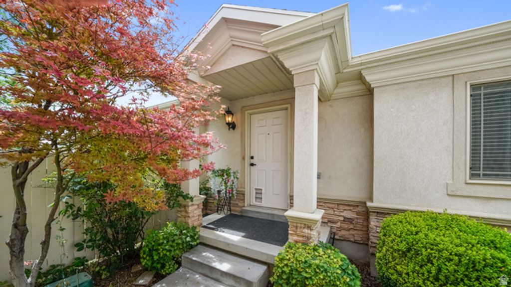 1155 W HOLLOW VIEW WAY, West Jordan, UT 84084 — exterior