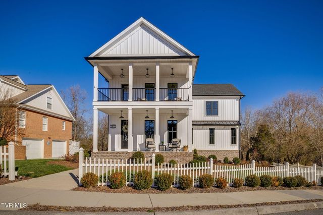 2125 Saint Erics Court, Kingsport, TN 37660