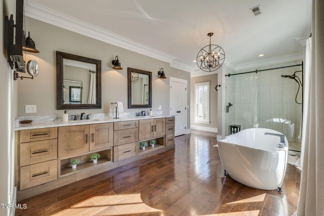 2125 Saint Erics Court, Kingsport, TN 37660