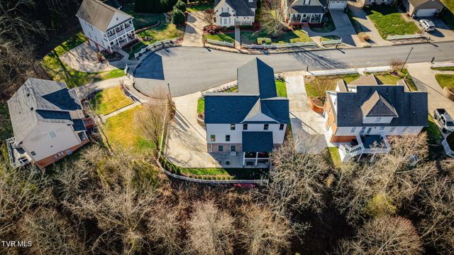 2125 Saint Erics Court, Kingsport, TN 37660