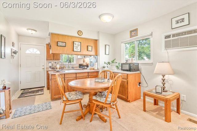 30624 Krauter Street, Garden City, MI 48135