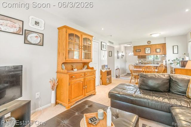 30624 Krauter Street, Garden City, MI 48135