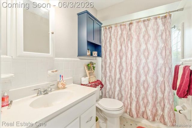 30624 Krauter Street, Garden City, MI 48135
