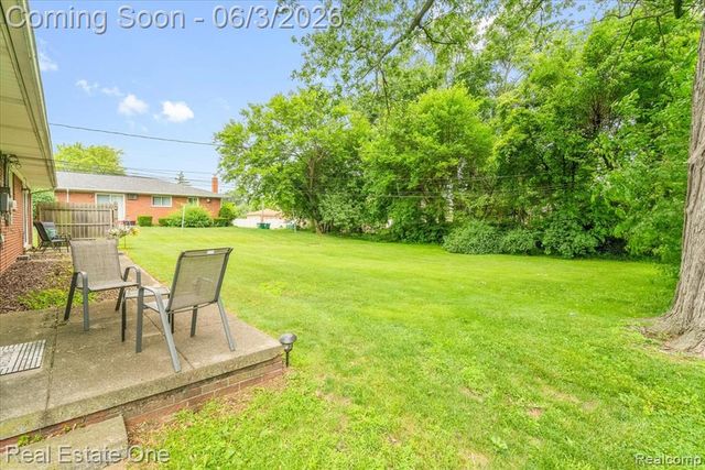 30624 Krauter Street, Garden City, MI 48135