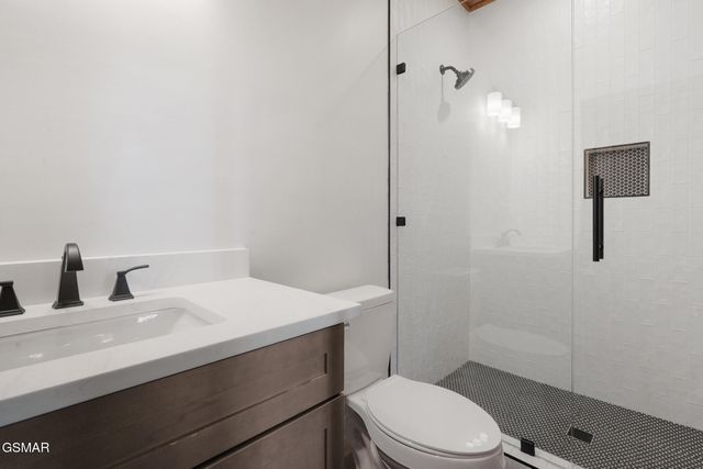 1345 Reedmont Way, Sevierville, TN 37876