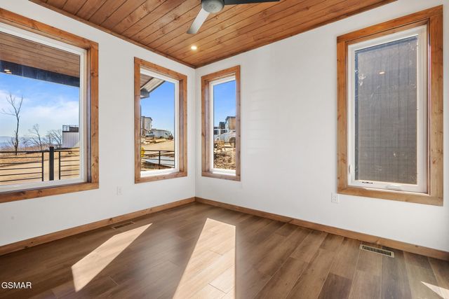 1345 Reedmont Way, Sevierville, TN 37876