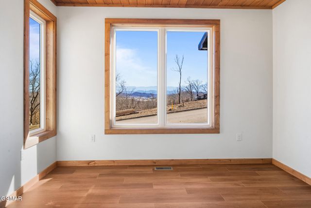 1345 Reedmont Way, Sevierville, TN 37876