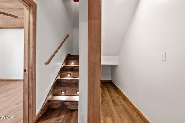 1345 Reedmont Way, Sevierville, TN 37876