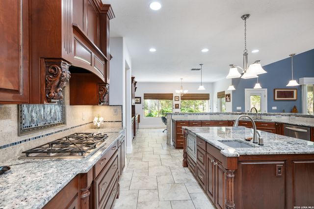 613 SAXET TRL, Spring Branch, TX 78070