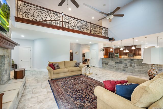 613 SAXET TRL, Spring Branch, TX 78070