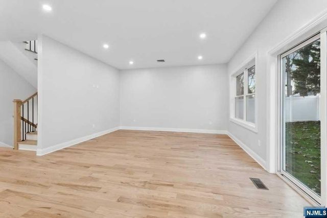 138 Fairview Avenue, Bergenfield, NJ 07621