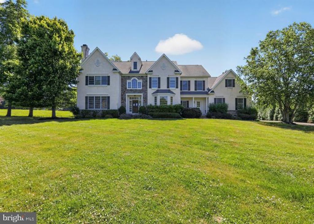 2098 DEEP MEADOW LN, Lansdale, PA 19446