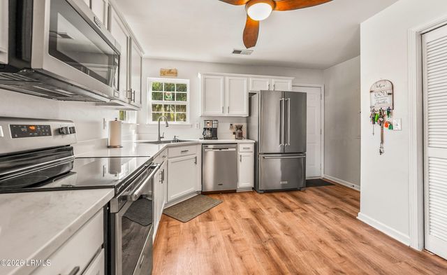 2101 Wilson Drive, Beaufort, SC 29902