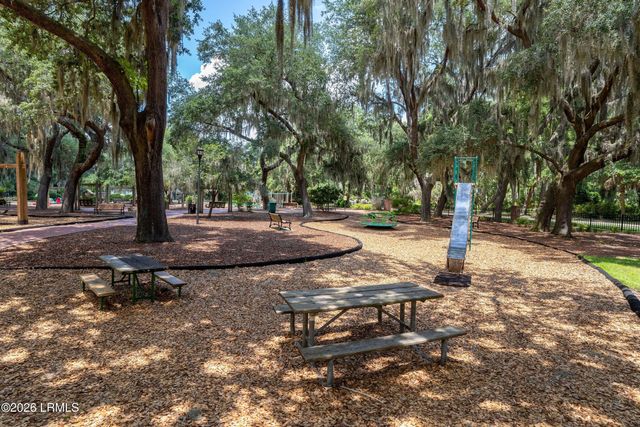 2101 Wilson Drive, Beaufort, SC 29902