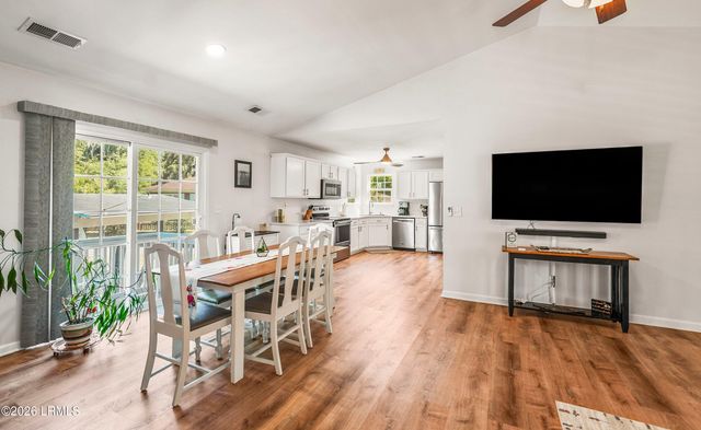 2101 Wilson Drive, Beaufort, SC 29902