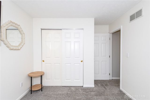 71 Lakeview Drive, Franklin, OH 45005
