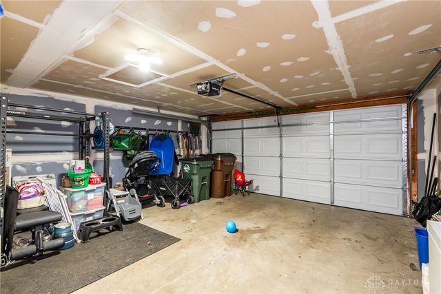 71 Lakeview Drive, Franklin, OH 45005
