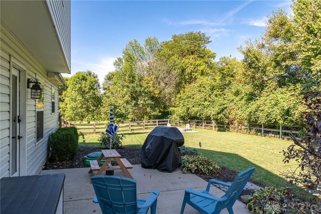 71 Lakeview Drive, Franklin, OH 45005
