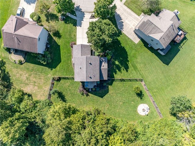 71 Lakeview Drive, Franklin, OH 45005