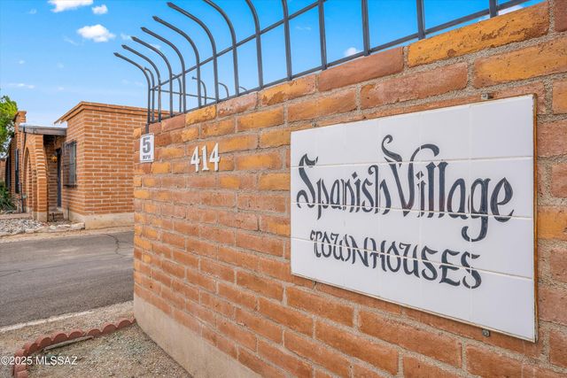 4458 E Fort Lowell Road, Tucson, AZ 85712