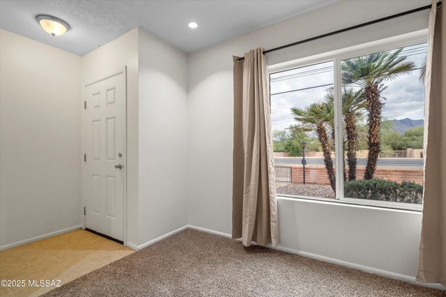 4458 E Fort Lowell Road, Tucson, AZ 85712