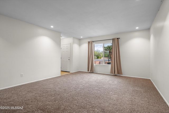 4458 E Fort Lowell Road, Tucson, AZ 85712