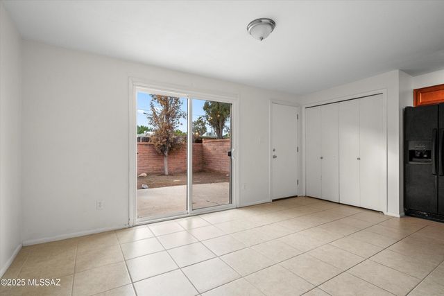 4458 E Fort Lowell Road, Tucson, AZ 85712