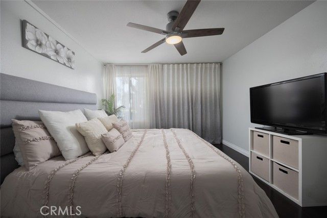 1000 W MacArthur Boulevard 11, Santa Ana, CA 92707