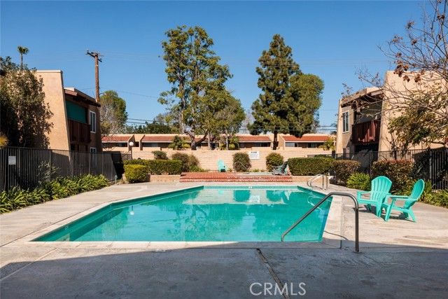 1000 W MacArthur Boulevard 11, Santa Ana, CA 92707