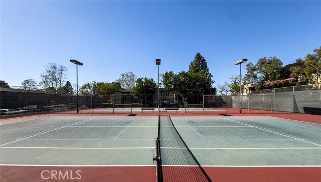 1000 W MacArthur Boulevard 11, Santa Ana, CA 92707