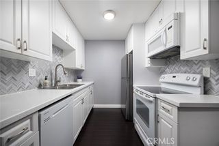 1000 W MacArthur Boulevard 11, Santa Ana, CA 92707