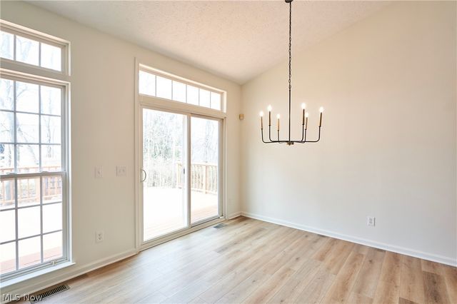 526 Paolo Circle NW, Canton, OH 44709