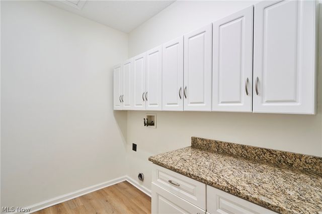 526 Paolo Circle NW, Canton, OH 44709