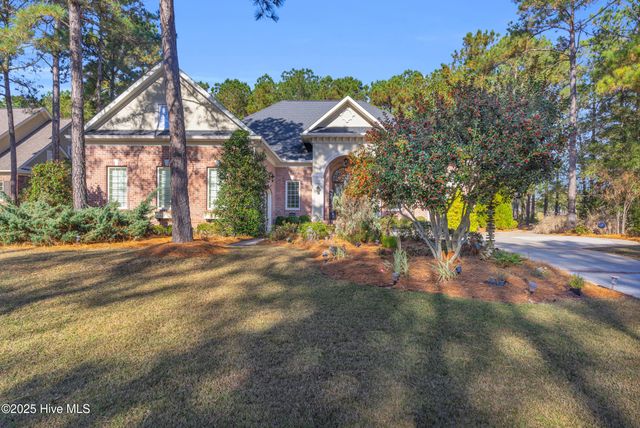 6239 Castlebrook Way SW, Ocean Isle Beach, NC 28469