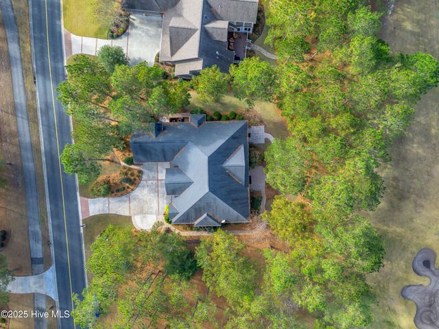 6239 Castlebrook Way SW, Ocean Isle Beach, NC 28469